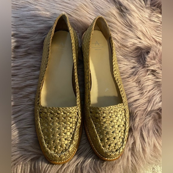 Aquatalia woven flats size 10
